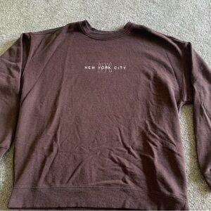 Brown Garage New York sweater, Size S